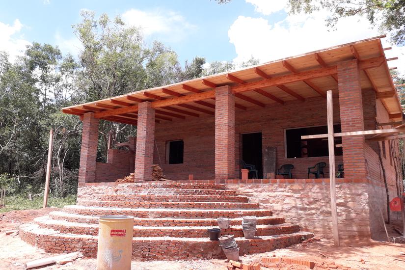 Bau 8